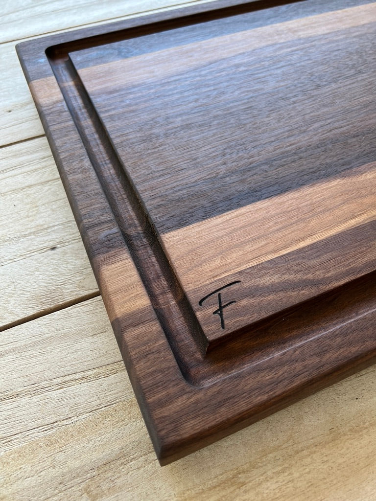 Cutting Board with a DEEP Juice Groove (Walnut & Double Sided)