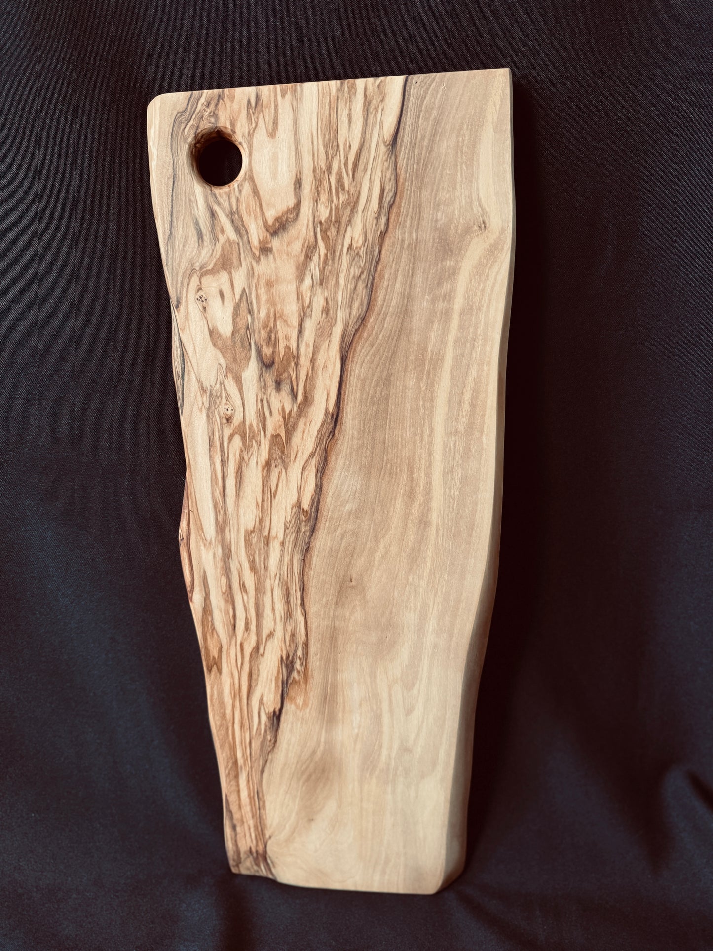 Olive Wood Serving Board — No. 01